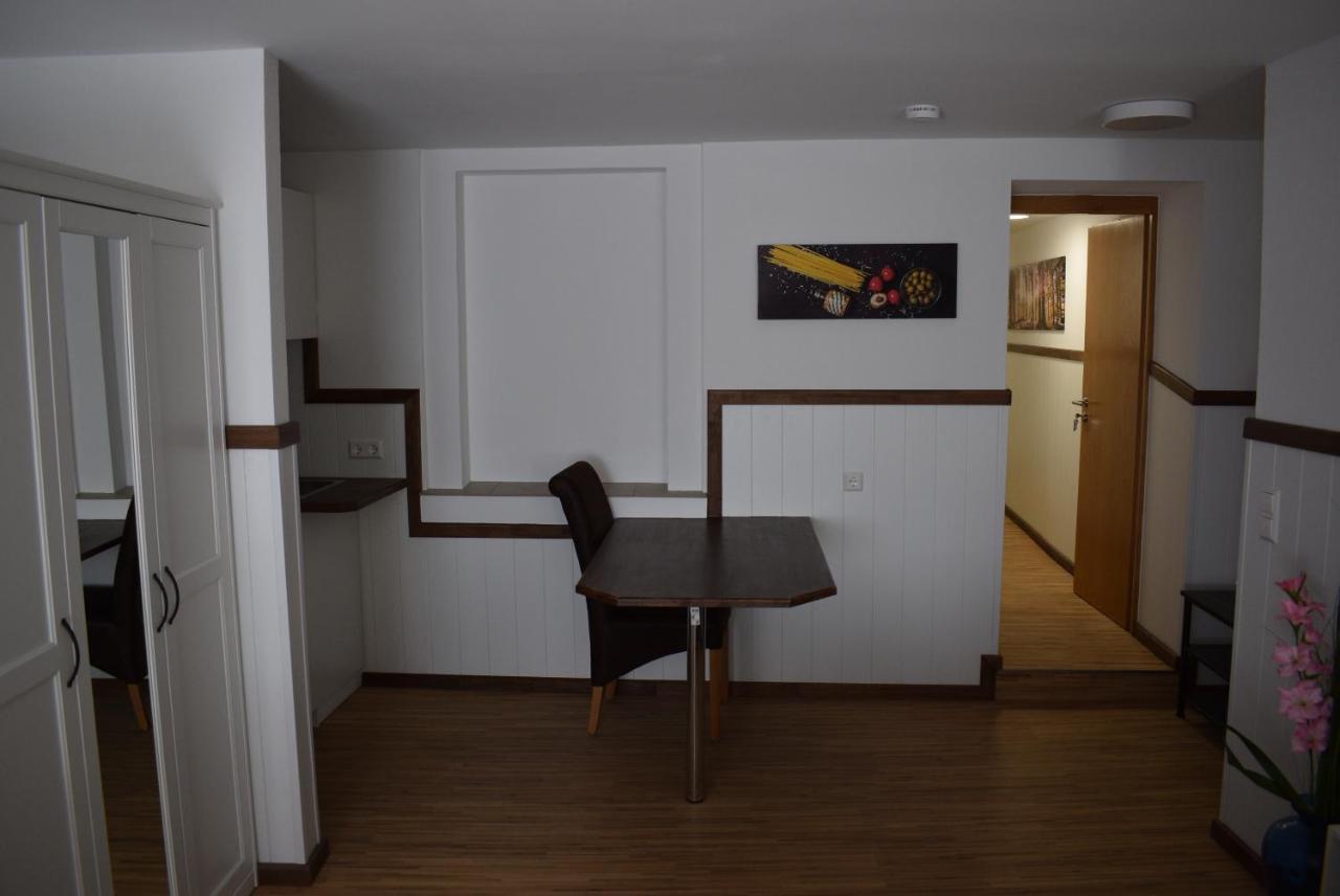 Apartments Mit Klimaanlage Am Neckarufer, Schoene Aussicht Bad Friedrichshall Kültér fotó